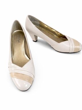 Soft Style Women's Beige Cream Low Heel Pumps with Textured Cap Toe